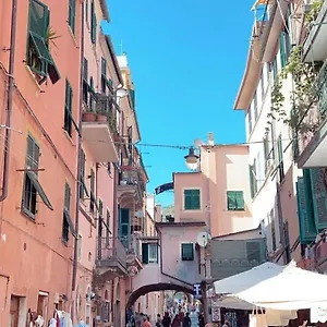 https://affittacamere-sullarco.hotelitalianriviera.com